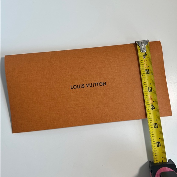 Louis Vuitton Receipt Envelope - Picture 5 of 5